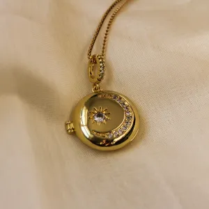 Caspara Necklace