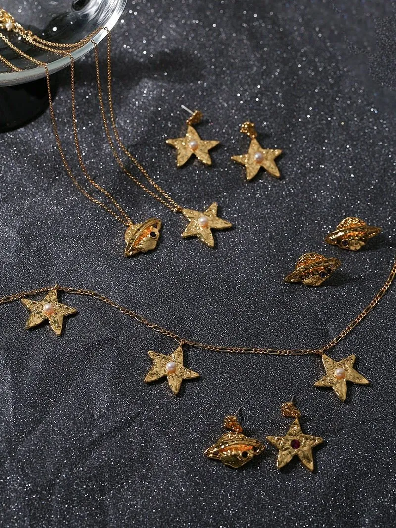 Dazzling Stars Pentagram Planet Element Necklace Gold