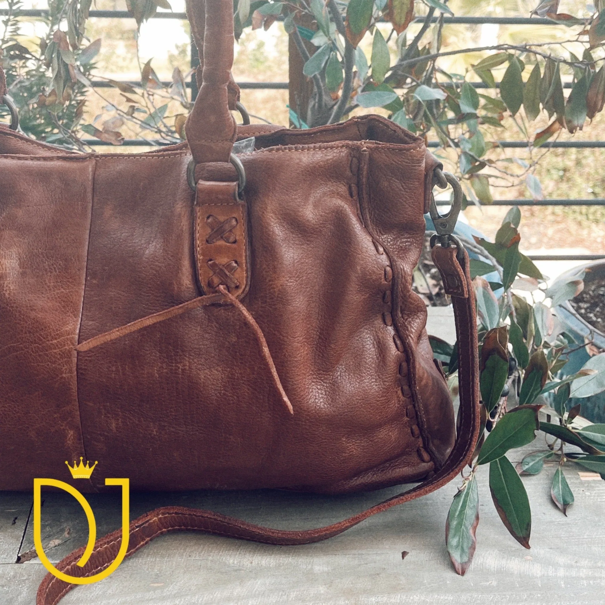 Durango Hills Leather Crossbody Purse