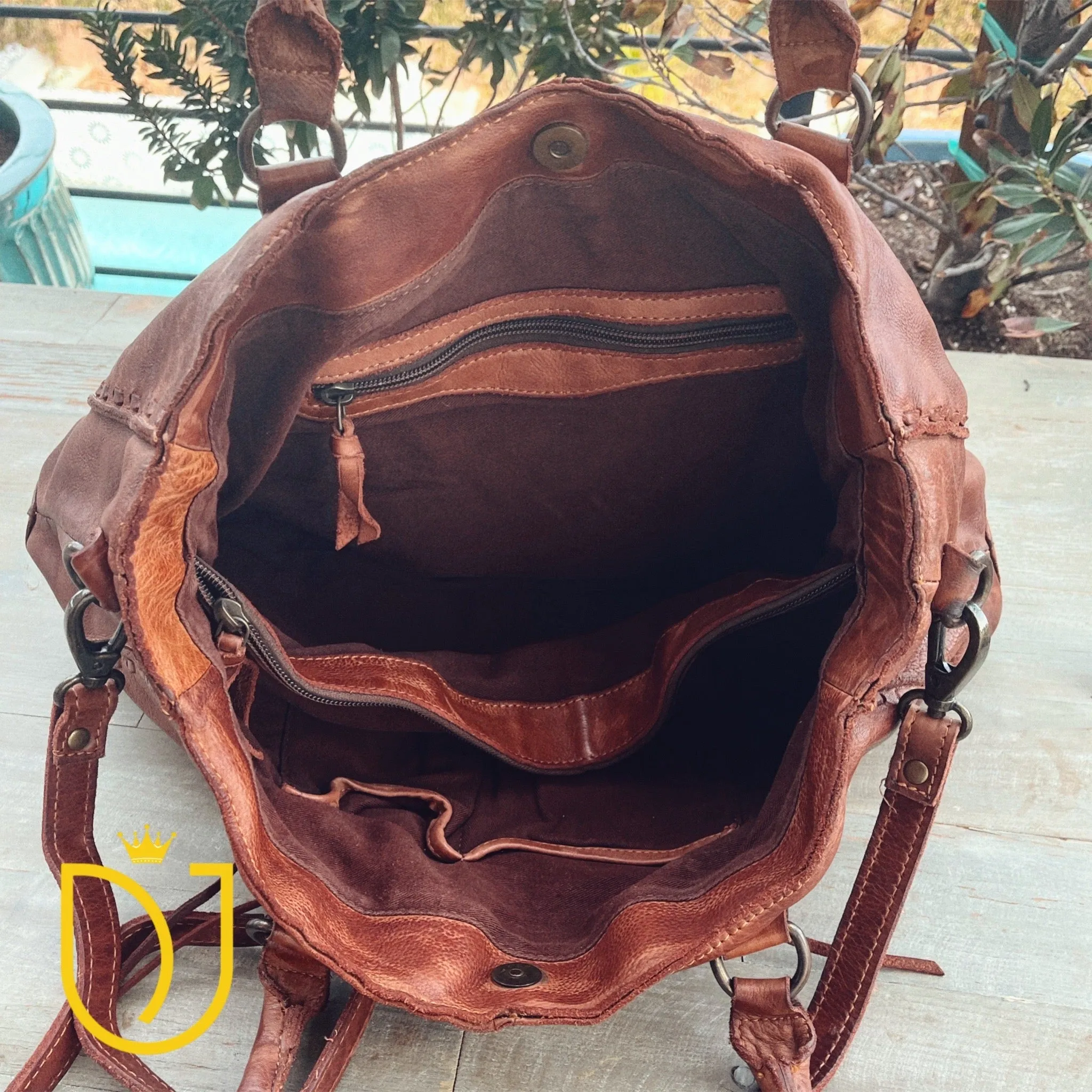 Durango Hills Leather Crossbody Purse