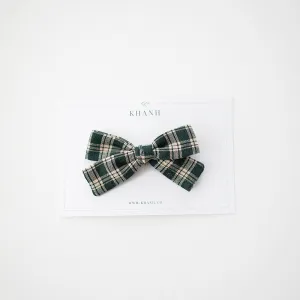Green Plaid | Medium Hand-tied Bow