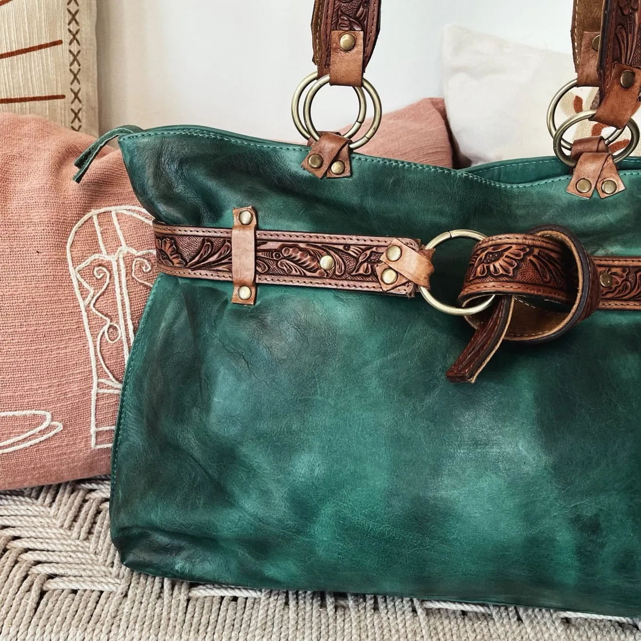 Green Rock Leather Shoulder Bag