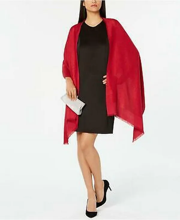 I.n.c. Reversible Shine Wrap One Size