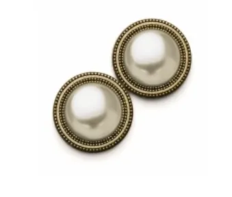 MagneButton