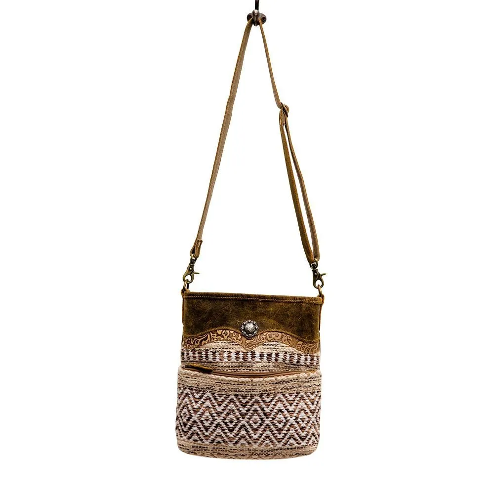 Ringbold Rapids Leather Crossbody Purse