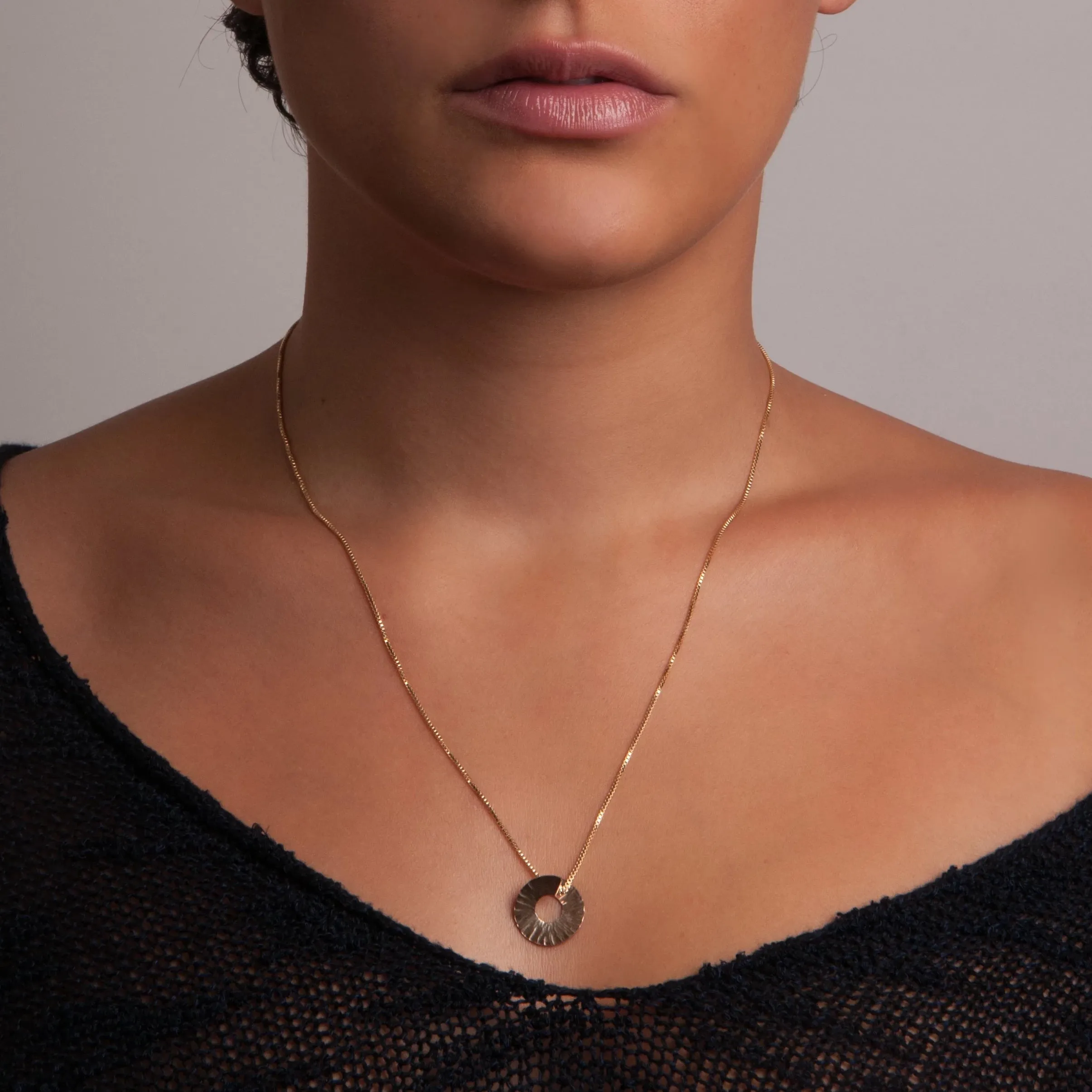SPAN NECKLACE