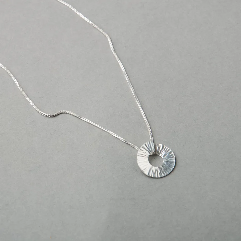 SPAN NECKLACE