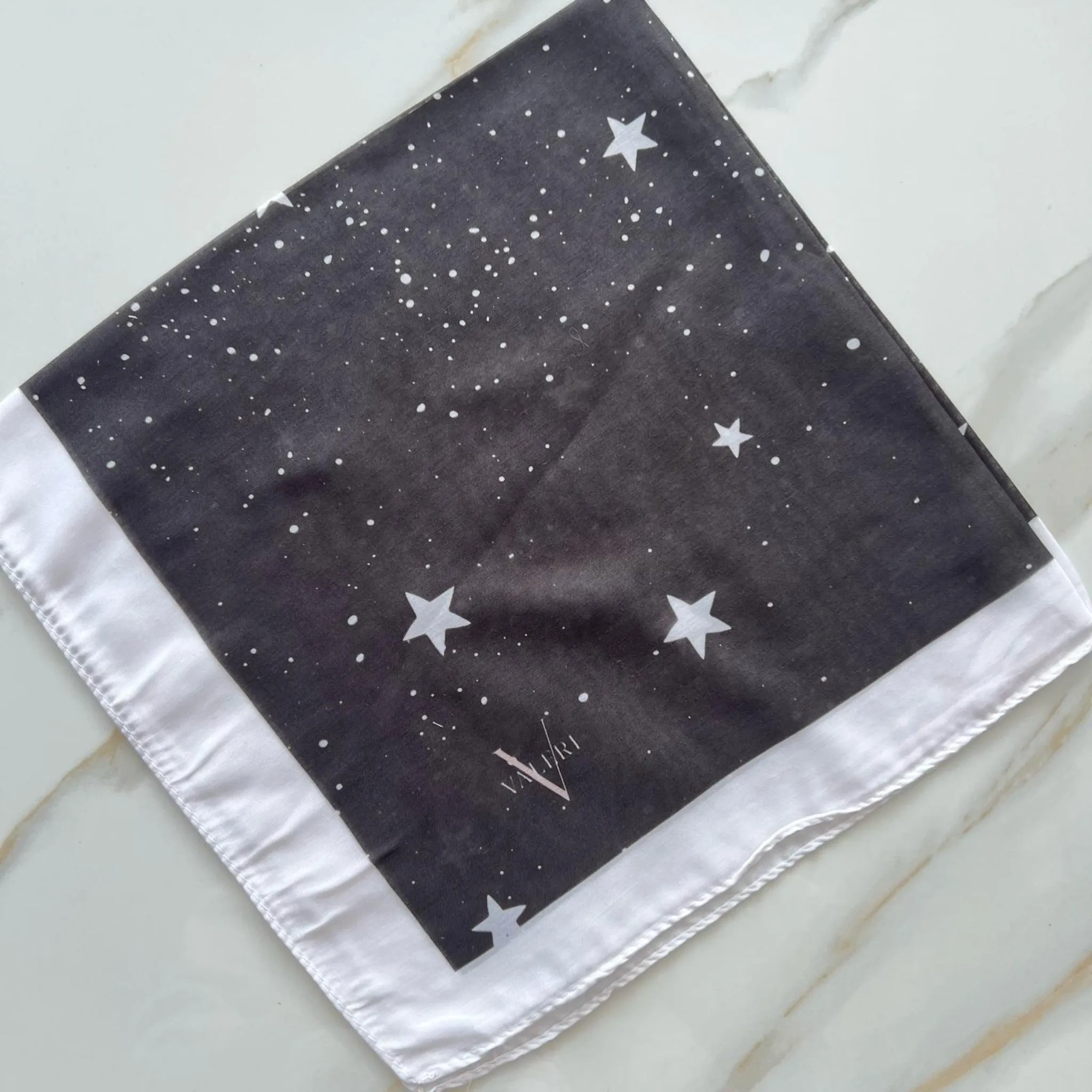 Stars Headscarf by Valeri Many Styles