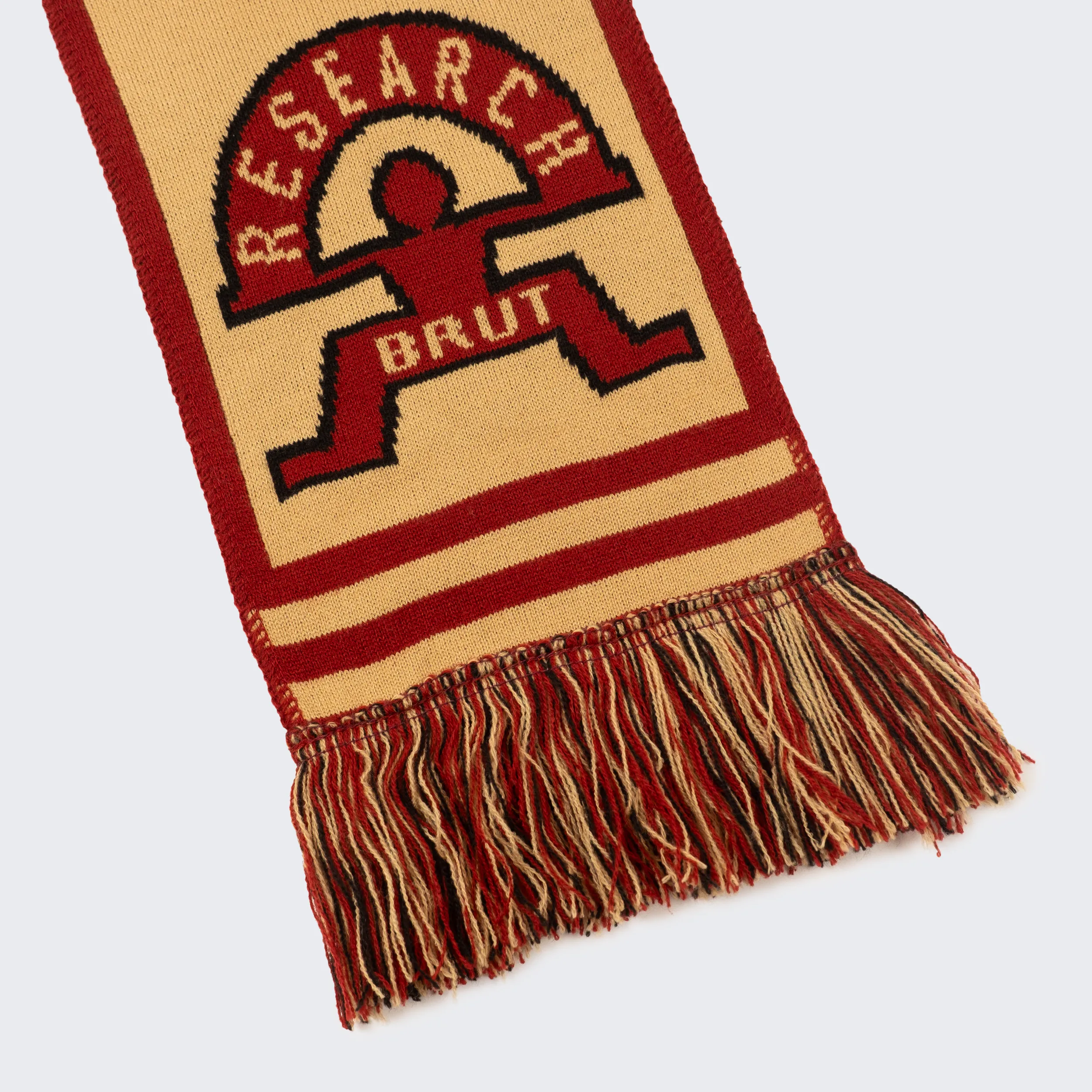 THE RESEARCH SCARF